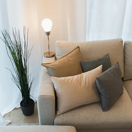 Guthaus Retreat With Balcony Apartment *