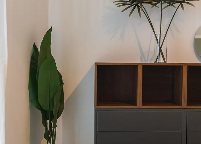 Guthaus Retreat With Balcony Appartement