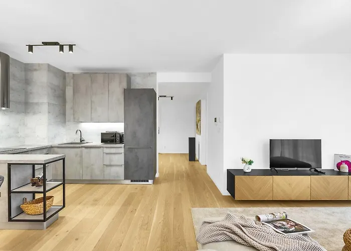 Guthaus Retreat With Balcony Apartment Bratislava