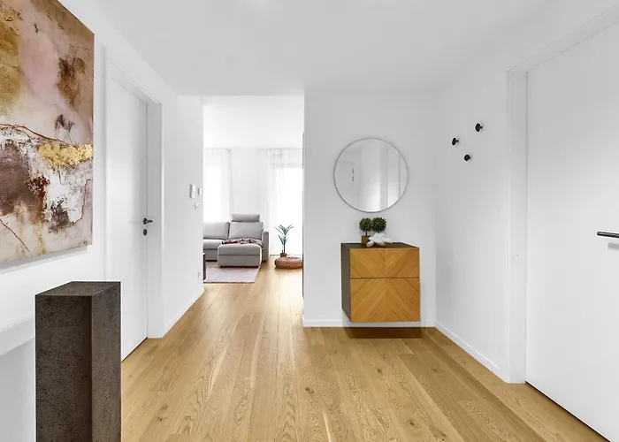 Apartment Guthaus Retreat With Balcony